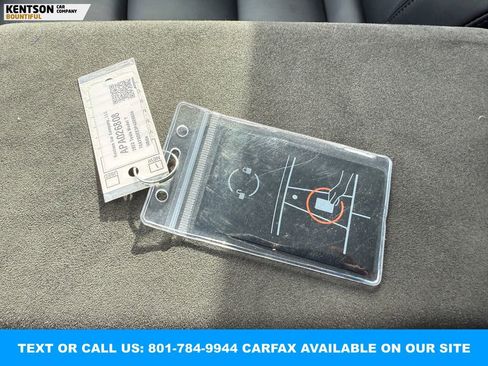 Used 2023 Tesla Model Y Long Range image 40