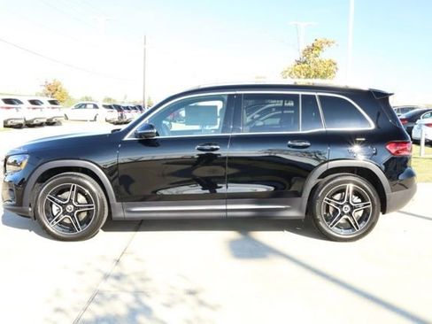 New 2026 Mercedes-Benz GLB 250 image 5