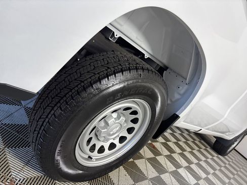 Used 2025 Chevrolet Silverado 1500 W/T w/ WT Safety Package image 27