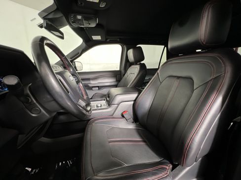 Used 2019 Ford Expedition Limited w/ Equipment Group 303A AWD/4WD image 13