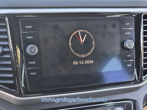 Used 2022 Volkswagen Atlas Cross Sport SE image 21