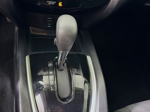 Used 2016 Nissan Rogue SV w/ SV Premium Package FWD image 23
