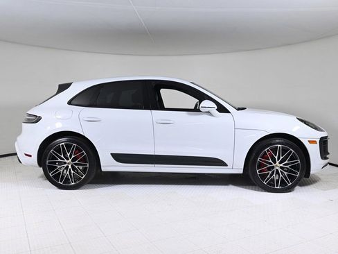 Certified 2022 Porsche Macan GTS image 8