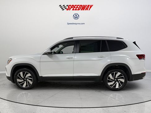 New 2026 Volkswagen Atlas SEL image 4