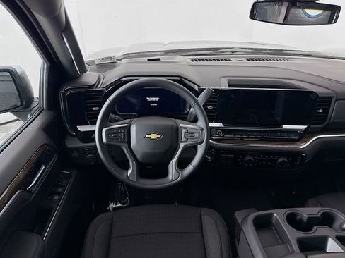 New 2026 Chevrolet Silverado 1500 LT w/ Z71 Off-Road Package image 23