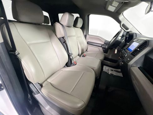 Used 2022 Ford F250 XL w/ Power Equipment Group image 28