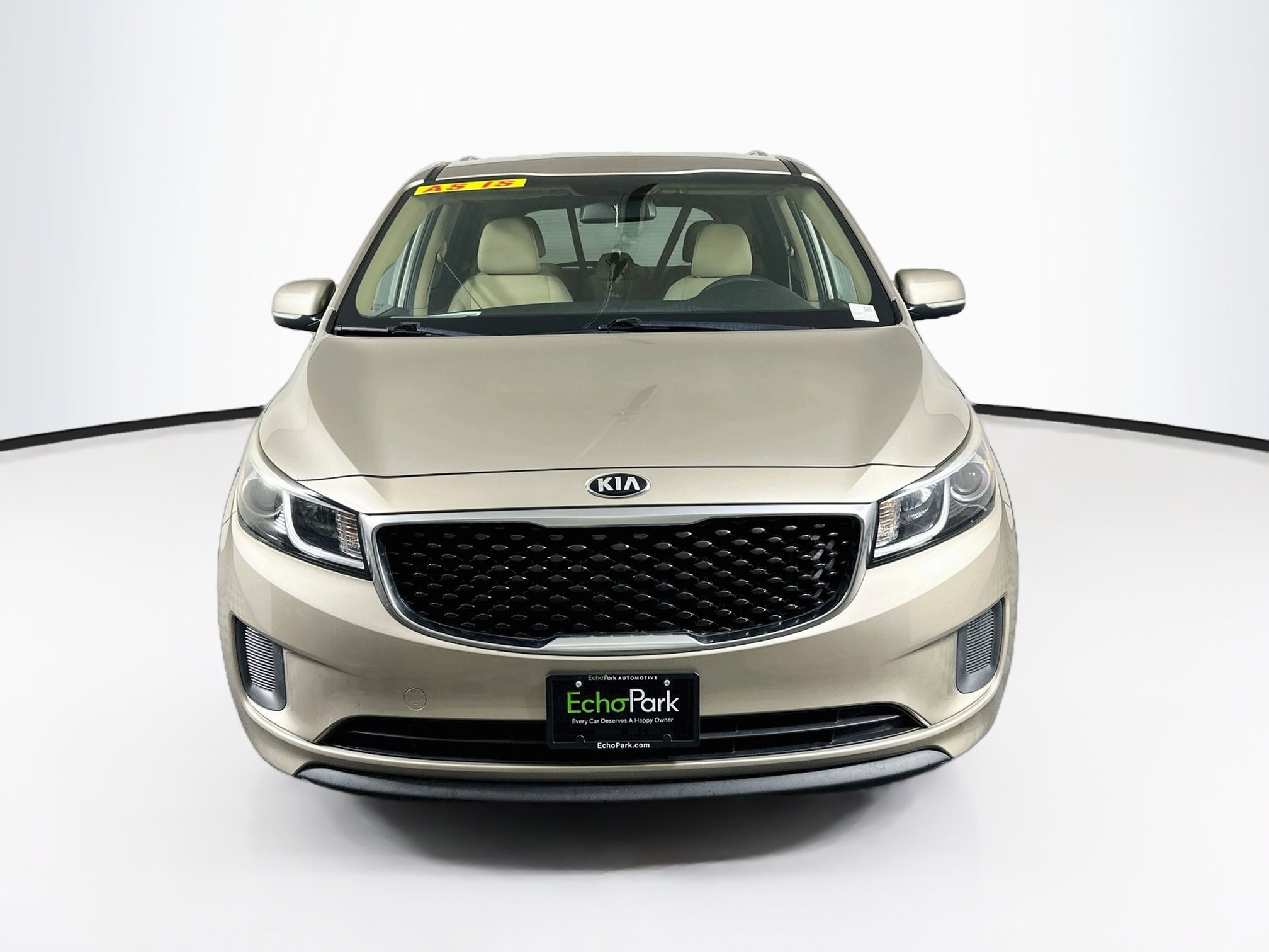 Used 2016 Kia Sedona LX w/ Option Group 020 FWD image 2