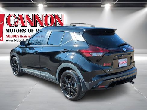 Used 2021 Nissan Kicks SR w/ Interior Electronics Package image 7