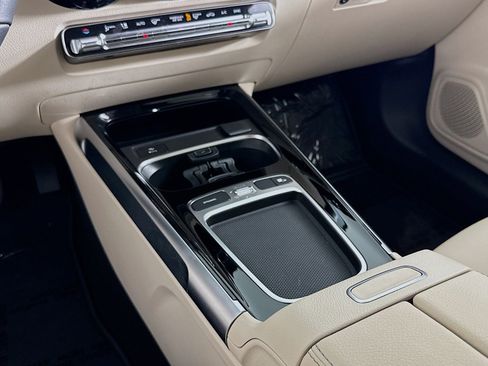 Certified 2026 Mercedes-Benz GLB 250 image 7