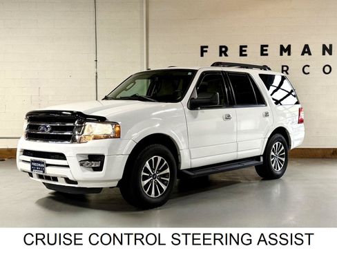 Used 2015 Ford Expedition XLT RWD image 4