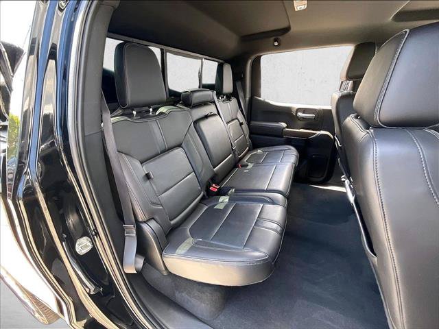 Used 2019 Chevrolet Silverado 1500 High Country RWD image 29