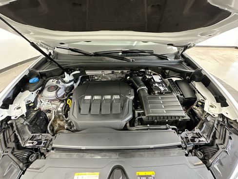 Used 2025 Audi Q3 2.0T Premium image 35