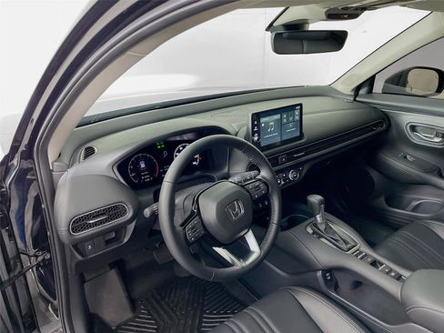 Used 2026 Honda HR-V EX-L image 15