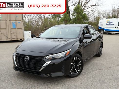 Used 2024 Nissan Sentra SV image 1