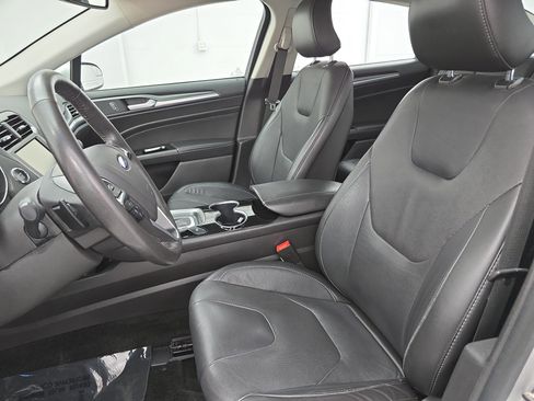 Used 2016 Ford Fusion Titanium image 14