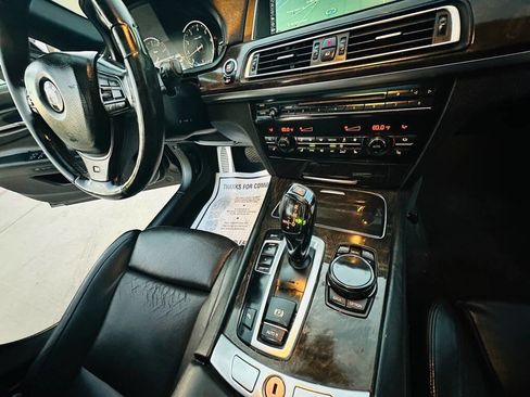 Used 2014 BMW 750Li 750Li 4dr Sedan RWD image 29