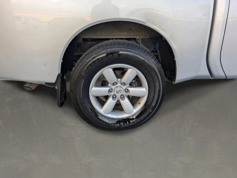 Used 2014 Nissan Titan S w/ S Popular Equipment Package RWD image 9