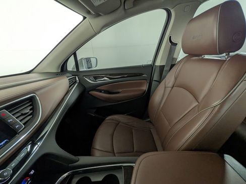 Used 2019 Buick Enclave Avenir w/ Avenir Technology Package image 30