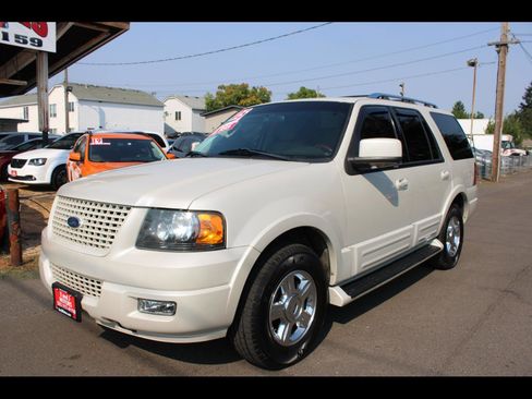 Used 2005 Ford Expedition Limited RWD image 1