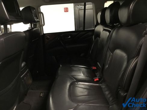 Used 2017 INFINITI QX80 4WD w/ Deluxe Technology Package image 30