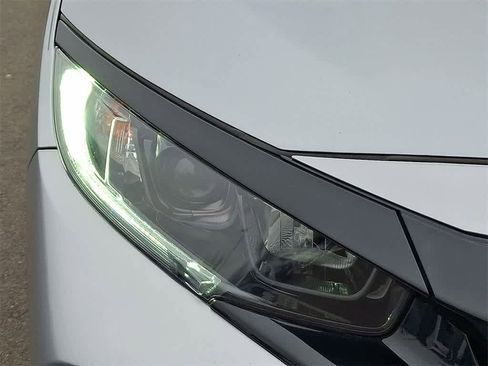 Used 2021 Honda Civic Sport image 27