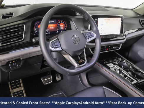 Used 2026 Volkswagen Atlas Peak Edition AWD/4WD image 4