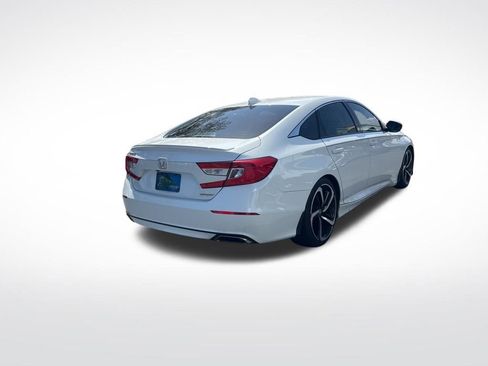 Used 2018 Honda Accord Sport image 5