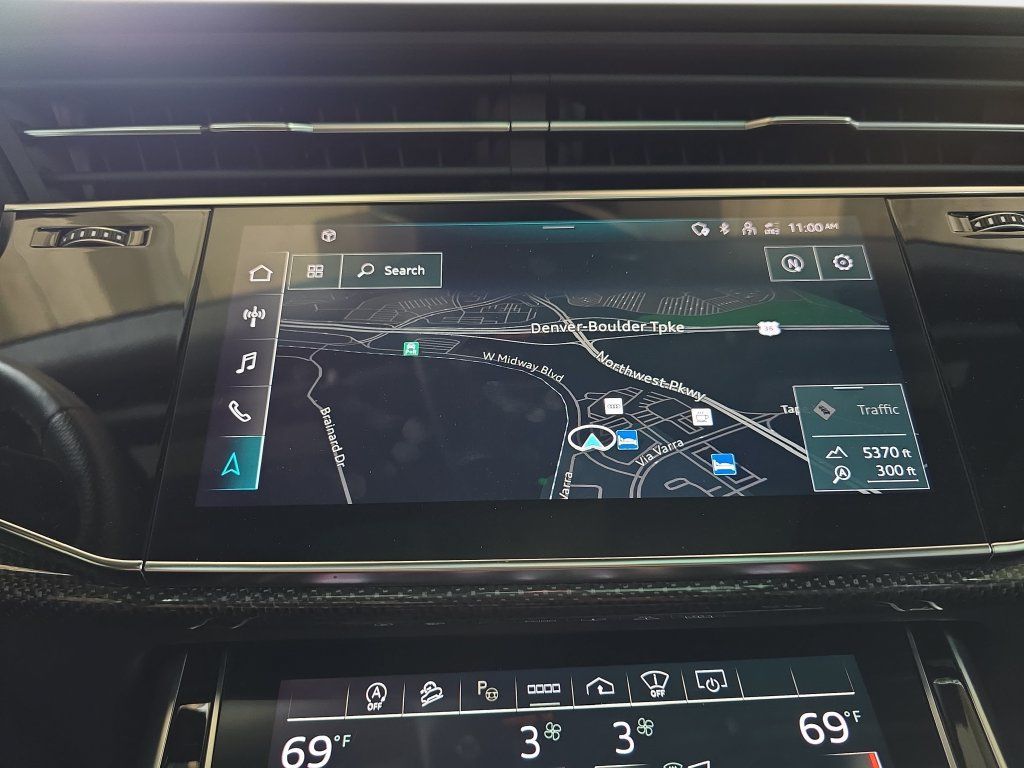 Used 2023 Audi SQ8 Prestige AWD/4WD image 24