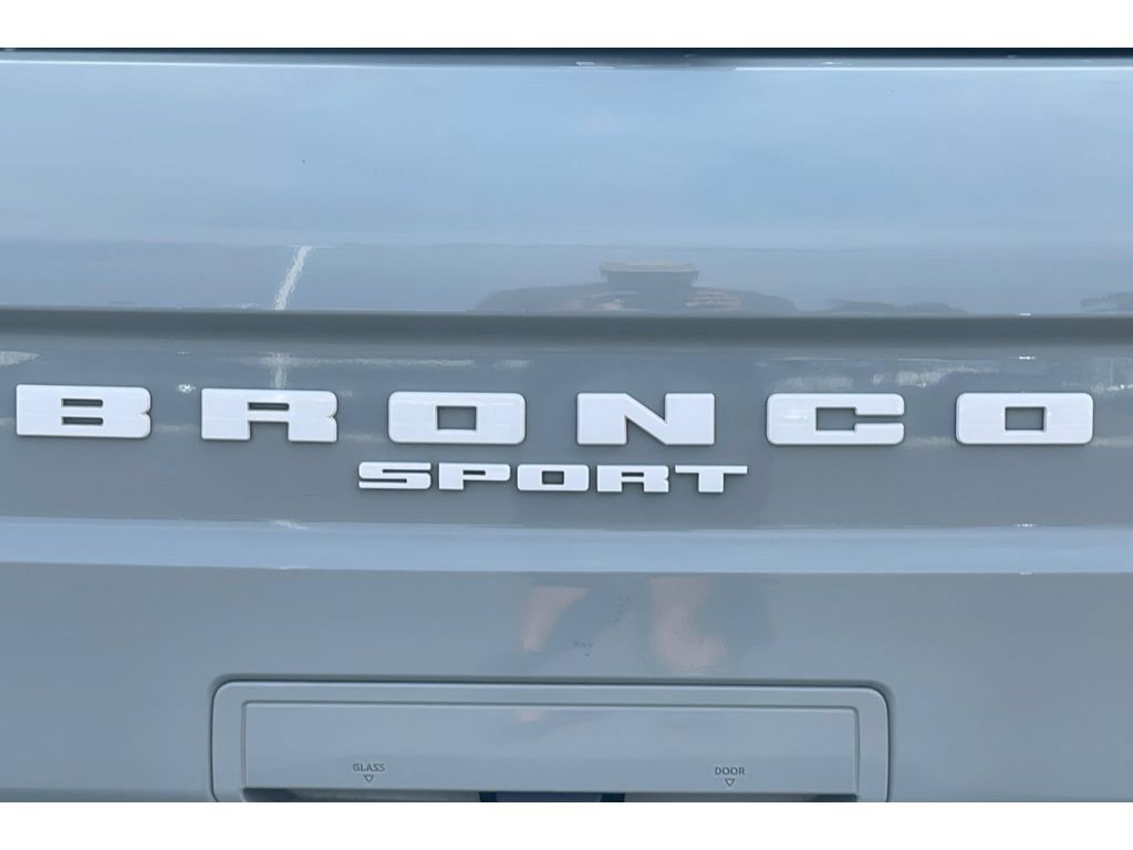 Used 2023 Ford Bronco Sport Outer Banks w/ Tech Package AWD/4WD image 50