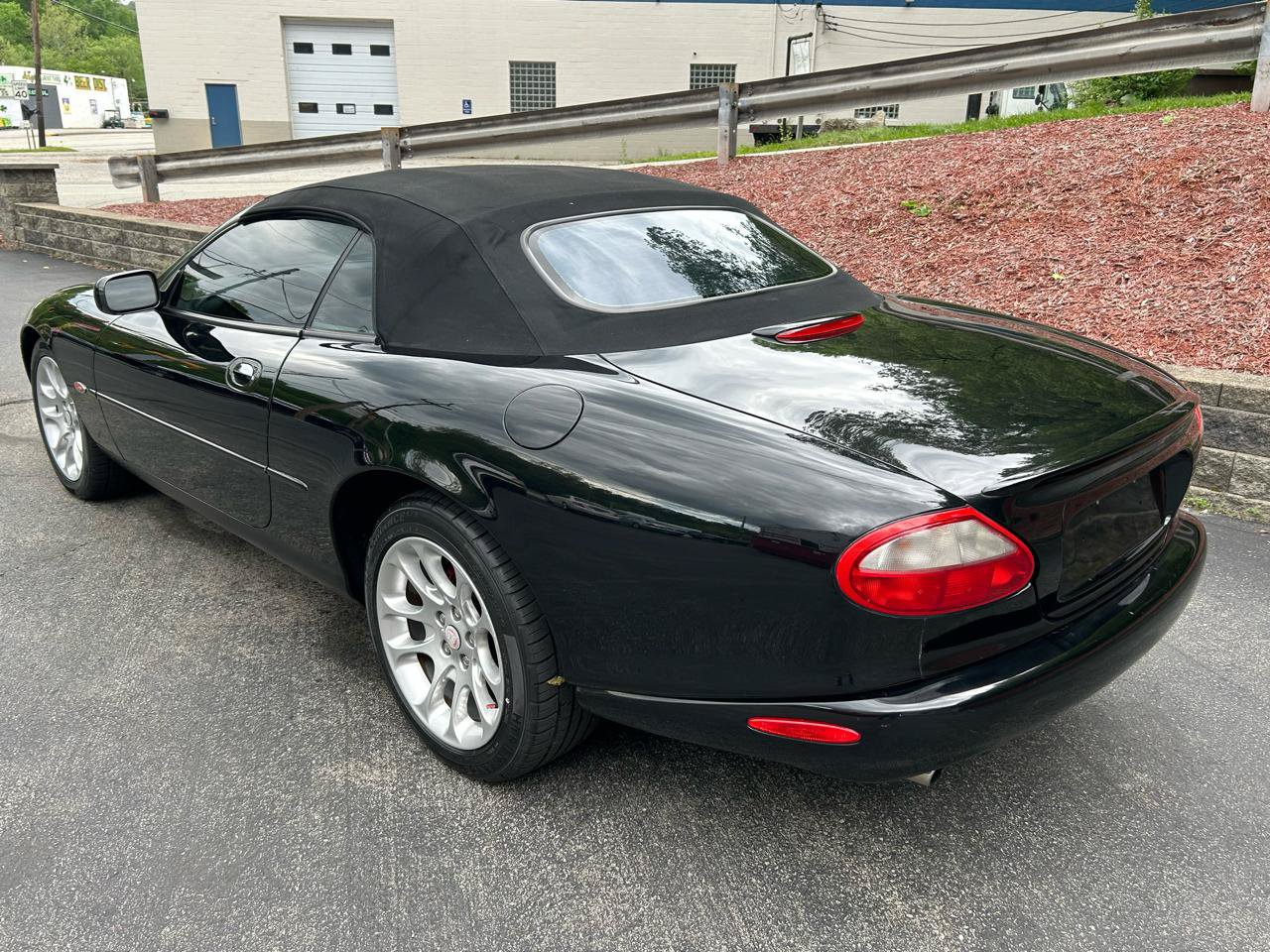 Used 2000 Jaguar XK8 Convertible RWD image 5