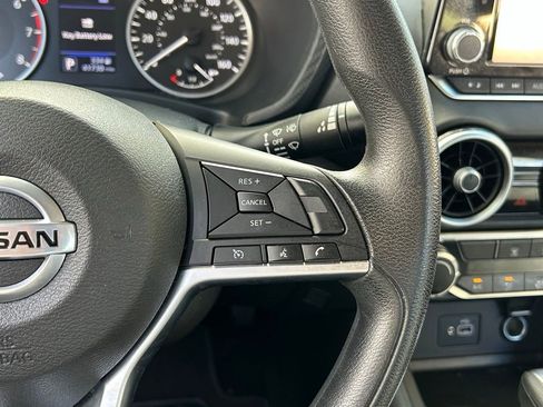 Used 2020 Nissan Sentra S image 39