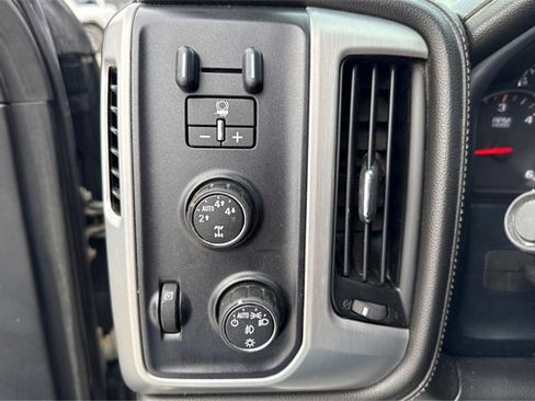 Used 2014 GMC Sierra 1500 SLE w/ SLE Value Package image 17