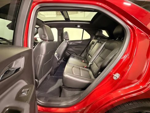 Certified 2023 Chevrolet Equinox RS w/ RS Leather Package AWD/4WD image 18