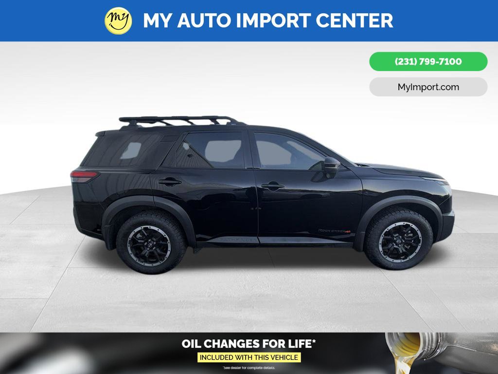 Used 2025 Nissan Pathfinder Rock Creek AWD/4WD image 6