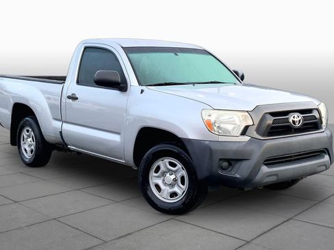 Used 2013 Toyota Tacoma 2WD Regular Cab image 2