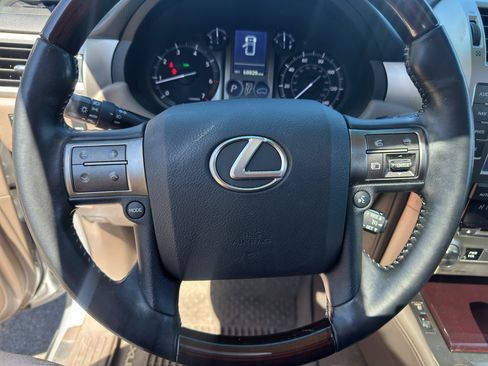 Used 2019 Lexus GX 460 Premium AWD/4WD image 21