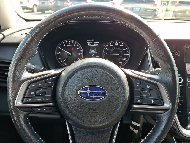 Used 2025 Subaru Outback Premium AWD/4WD image 19