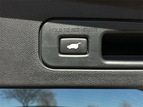 Certified 2023 Acura MDX FWD w/ Technology Package image 34