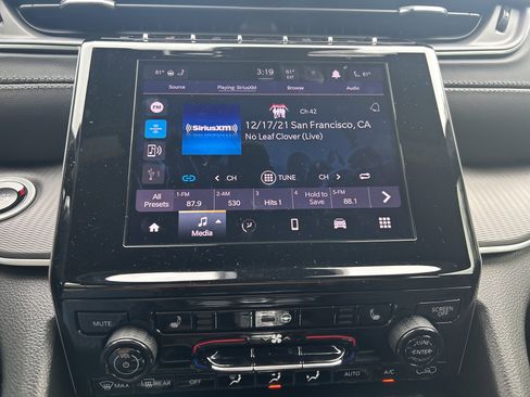 New 2025 Jeep Grand Cherokee Altitude image 49