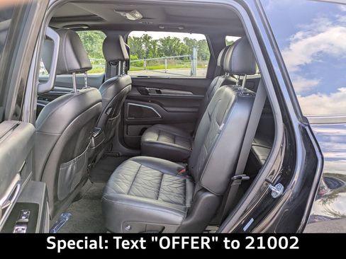 Used 2023 Kia Telluride SX AWD/4WD image 16