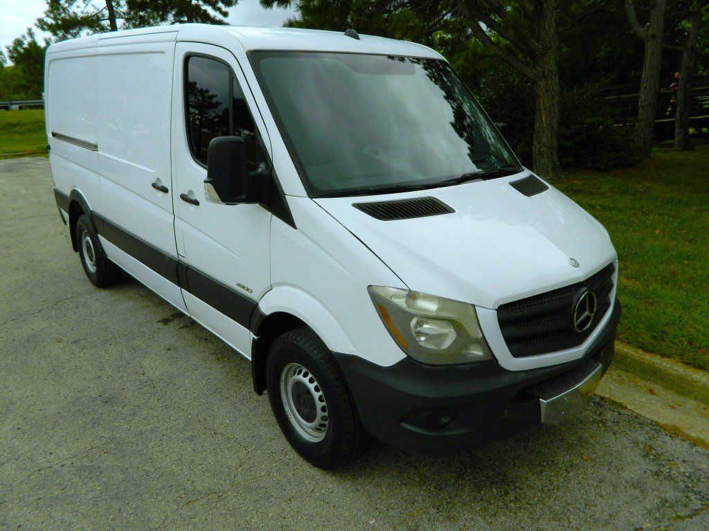 Used 2014 Mercedes-Benz Sprinter 2500 image 3