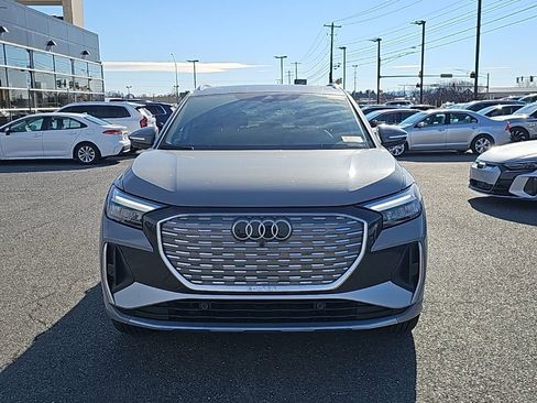 Used 2023 Audi Q4 e-tron Premium Plus w/ Premium Plus image 16