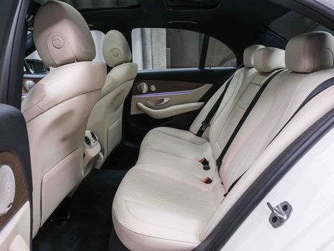 Certified 2022 Mercedes-Benz E 350 Sedan image 19