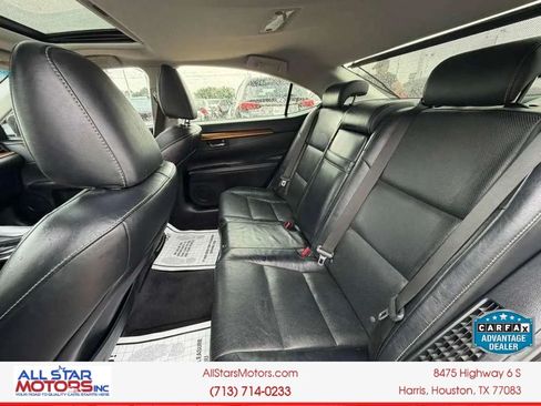 Used 2013 Lexus ES 300h w/ Luxury Pkg FWD image 17