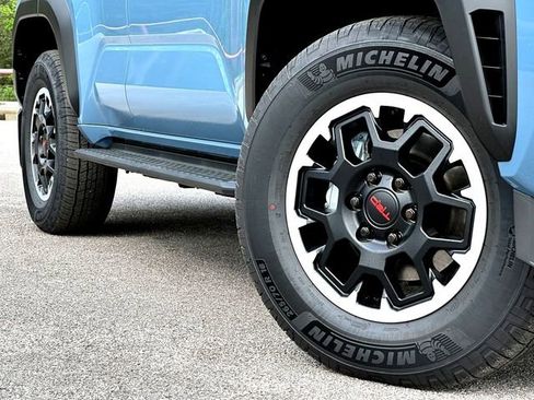 New 2026 Toyota 4Runner TRD Off-Road Premium image 2