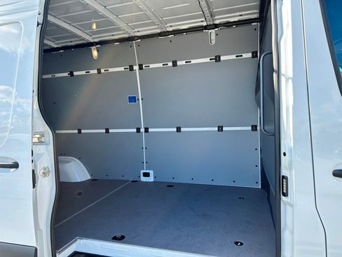 New 2026 Mercedes-Benz Sprinter 2500 image 18