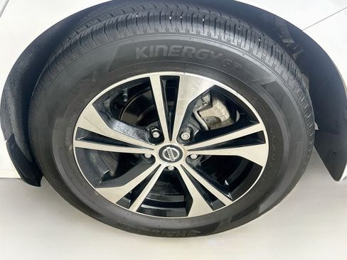 Used 2023 Nissan Sentra SV w/ All-Weather Package FWD image 11