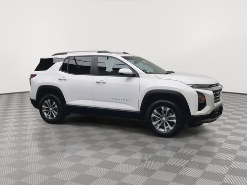 Certified 2025 Chevrolet Equinox LT image 40