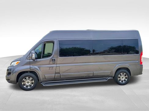 Used 2023 RAM ProMaster 2500 w/ Driver Convenience Group FWD image 6
