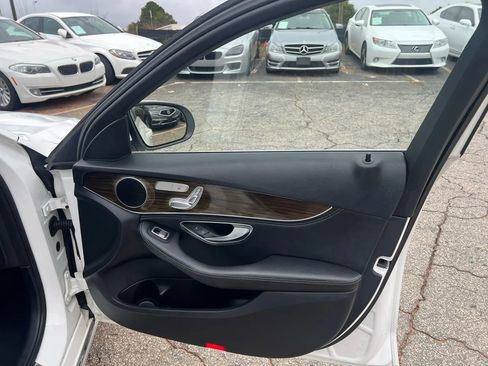 Used 2016 Mercedes-Benz C 300 4MATIC Sedan image 33